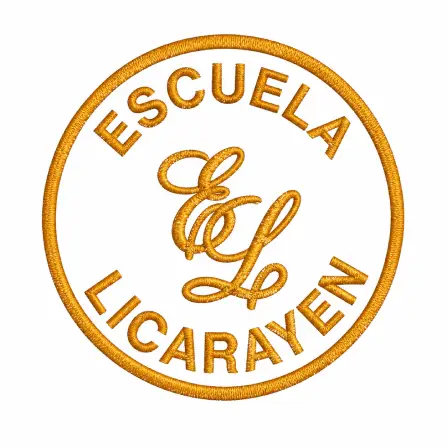 Uniforme — Escuela Licarayén (Puerto Montt)